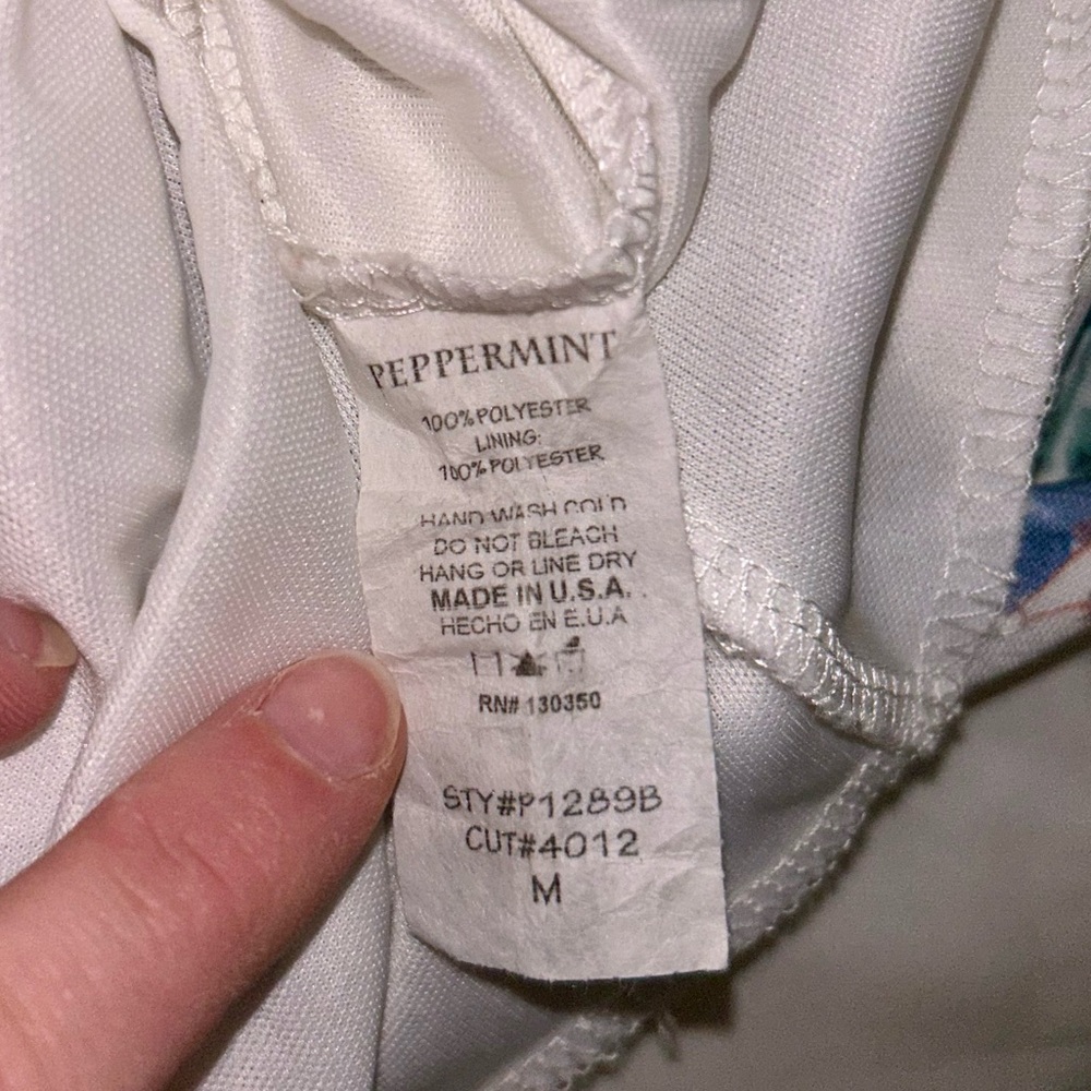 Peppermint | NWOT Floral Romper - Picture 10 of 13